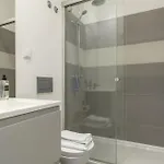 Appartement Spacious, Family Friendly 3br & 3wc. Ac/heating. *