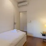 アパート Spacious, Family Friendly 3br & 3wc. Ac/heating.
