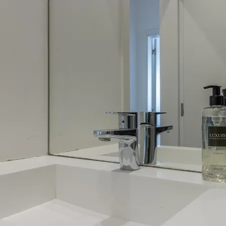 Spacious, Family Friendly 3br & 3wc. Ac/heating. Apartmán *