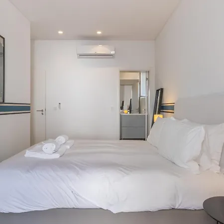 Spacious, Family Friendly 3br & 3wc. Ac/heating. Lisbon