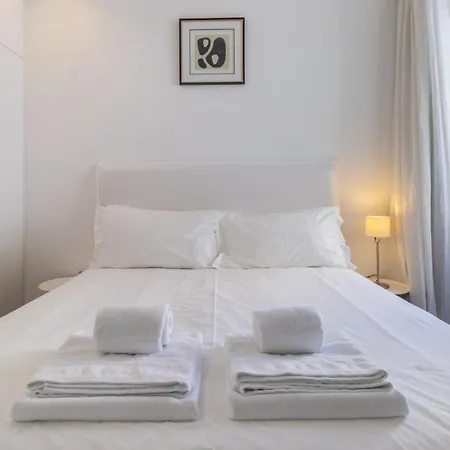 Spacious, Family Friendly 3br & 3wc. Ac/heating. * ליסבון