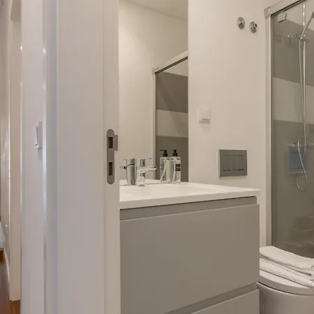 Spacious, Family Friendly 3br & 3wc. Ac/heating. Lisbon