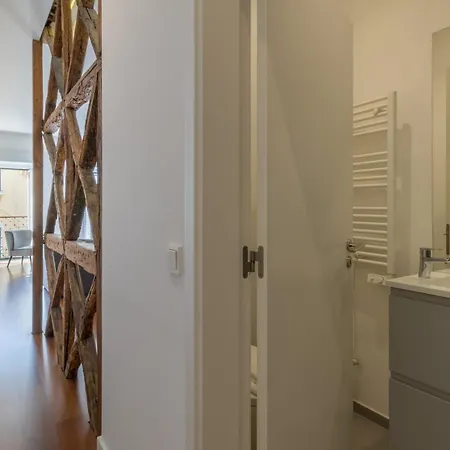 דירה Spacious, Family Friendly 3br & 3wc. Ac/heating. ליסבון