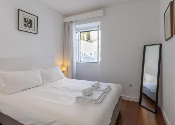 Spacious, Family Friendly 3br & 3wc. Ac/heating. * Lisboa