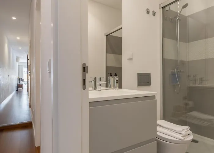 Spacious, Family Friendly 3br & 3wc. Ac/heating. Lisboa