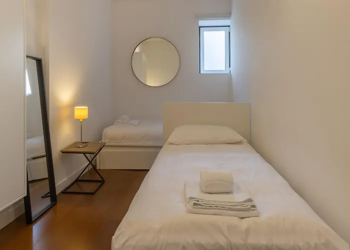 Διαμέρισμα Spacious, Family Friendly 3br & 3wc. Ac/heating. Lisboa