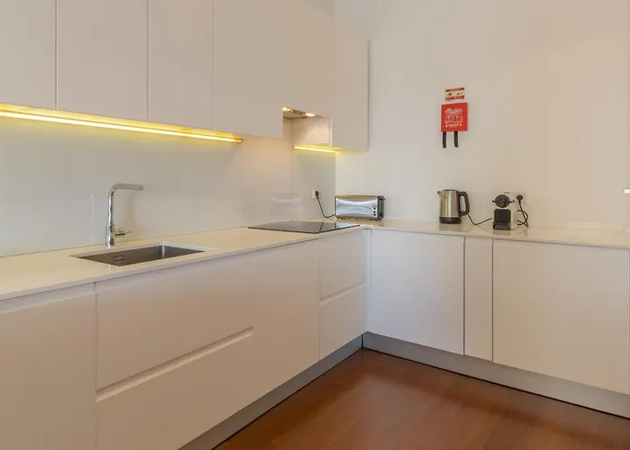 Spacious, Family Friendly 3br & 3wc. Ac/heating. * Lisboa