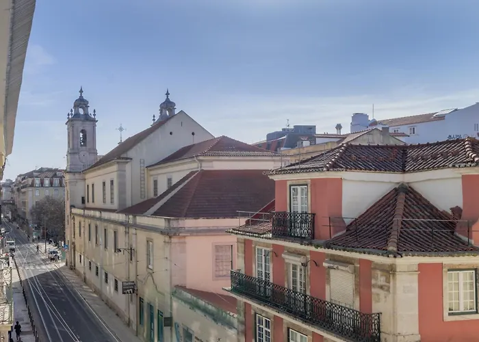 Διαμέρισμα Spacious, Family Friendly 3br & 3wc. Ac/heating. *