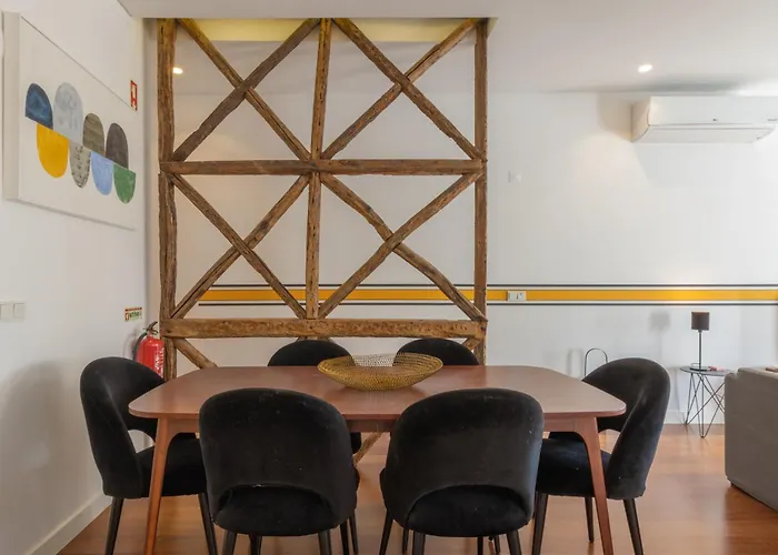 Διαμέρισμα Spacious, Family Friendly 3br & 3wc. Ac/heating. Lisboa